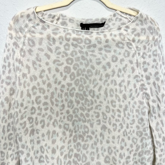 360 Cashmere 100% Cashmere Leopard Animal Print Sweater Size Extra Small - Picture 3 of 7